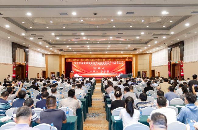 凝心聚力·共绘新篇：江西省土木建筑学会成功召开 第十次会员代表大会暨江西省土木建筑学会首届 “科学技术奖”“青年科技人才奖”颁奖典礼